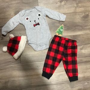 Cute winter outfit for 3-6 months by Chick Pea. NWT, super soft